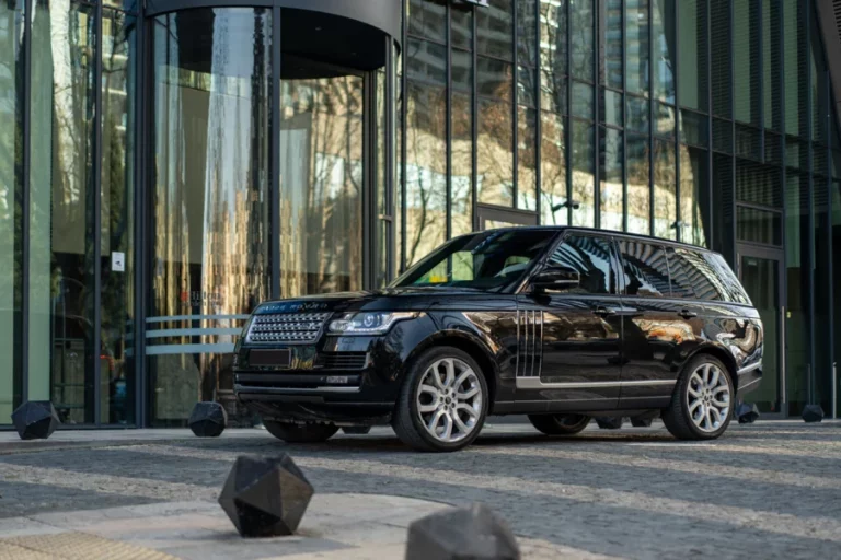 Range Rover Vogue 4.4 Diesel (Autobiography) Silver