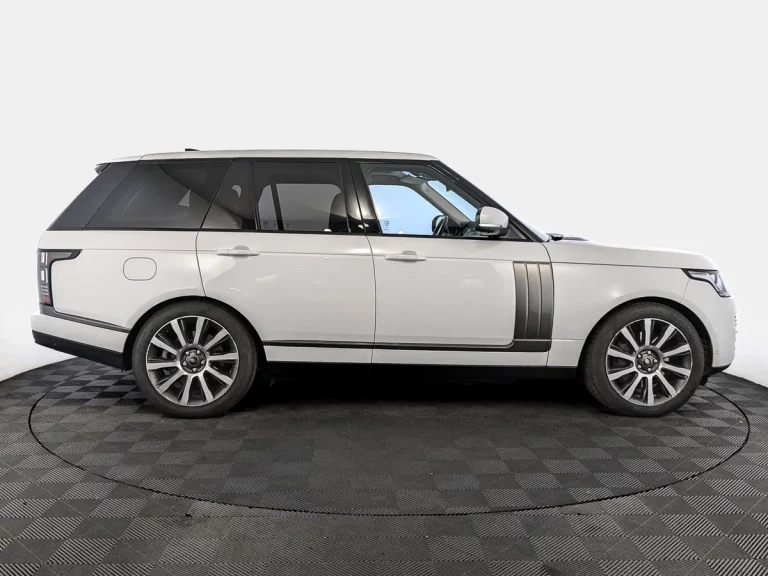 Range Rover Vogue 5.0 Petrol (Autobiography) White