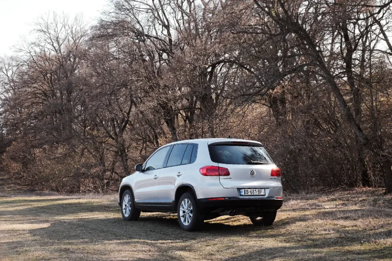 Volkswagen Tiguan (передний привод)
